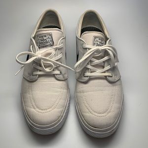 Nike SB Stefan Janowski White Canvas Sneakers